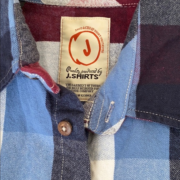 Flannel - Picture 2 of 4